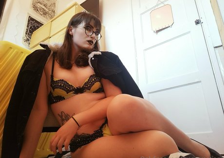 crosecreations porn model photos