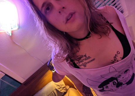 brainwashedpet star sexy pictures