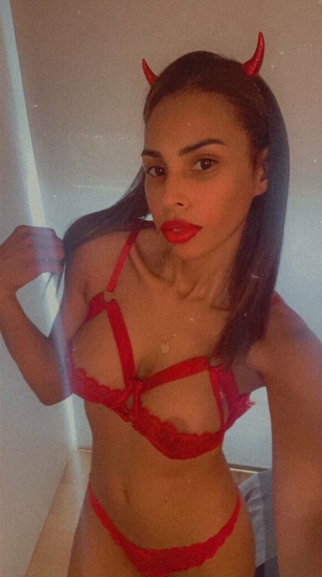 katemodelo star naked archive