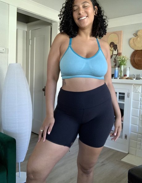 Dreamyriri star exclusive pic