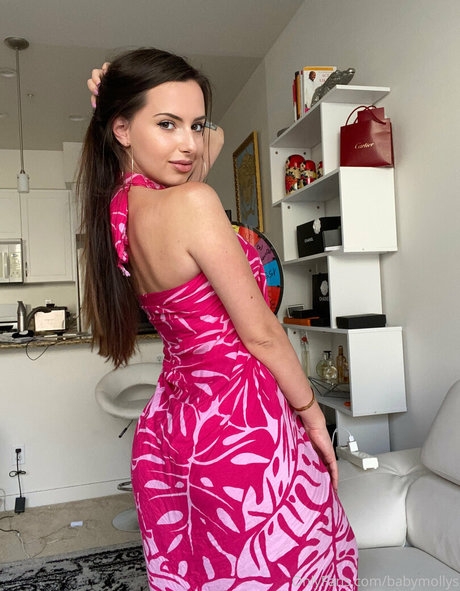 mollina rae naked actress img