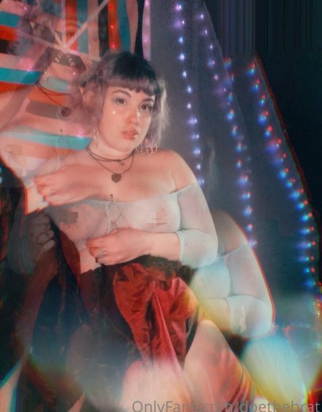 doethebrat porn model img