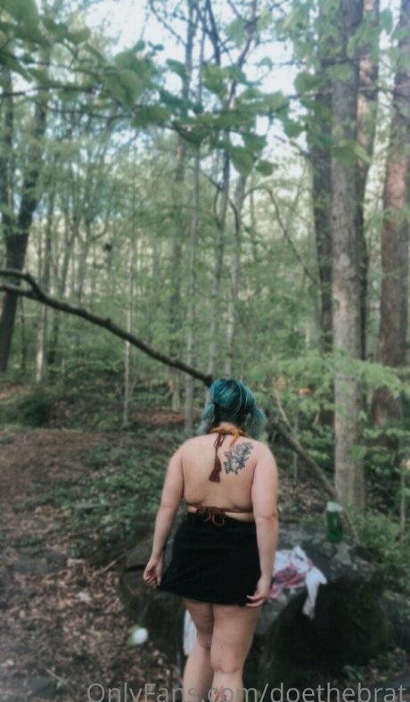 doethebrat model xxx images