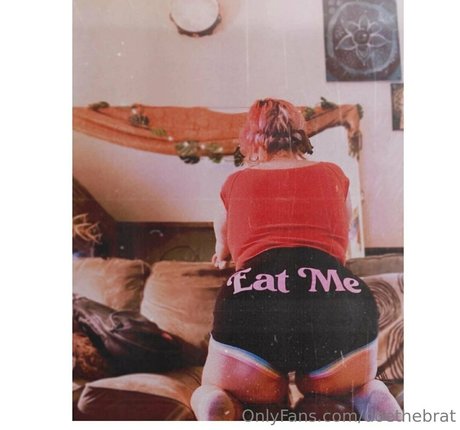 doethebrat sex star picture