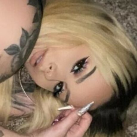 Fineassfiona nude star photos