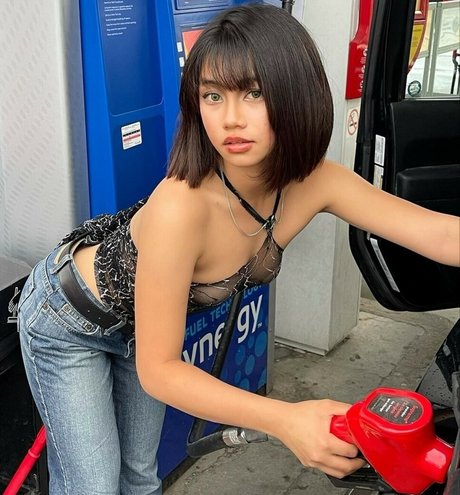 Vi haiyenn porn actress gallery