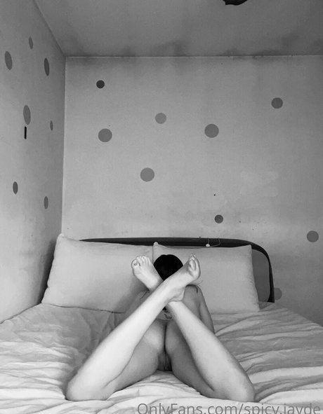 Spicy Jade sex actress pics