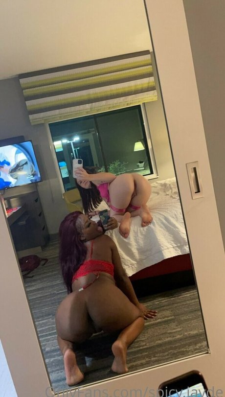 Spicy Jade porn star galleries