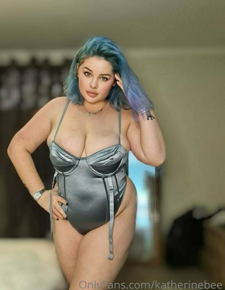 beckybeeofficial model top archive