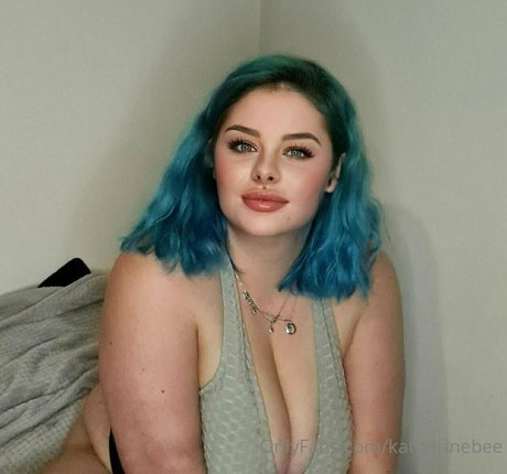 beckybeeofficial free actress images