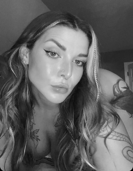 April Makenna naked star photos