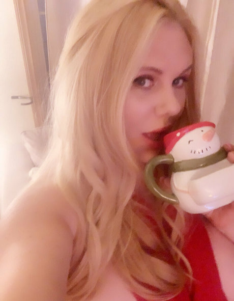 Karen Fisher high quality star archive