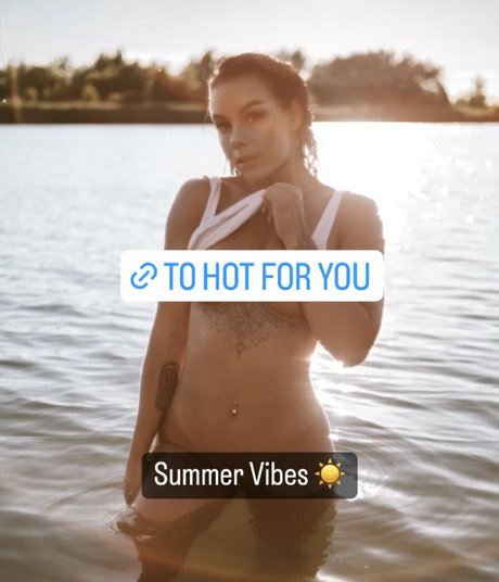 kimassthetics model naked archive