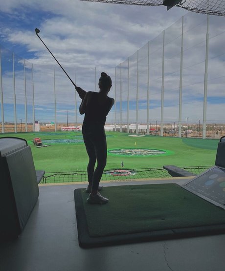 Sunny Brooke hot pornstar galleries