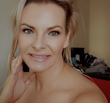 Goddess Kathena star adult photos