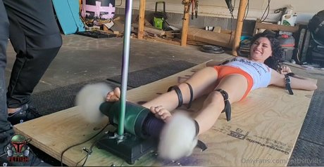 fettishvids high quality pornstar image