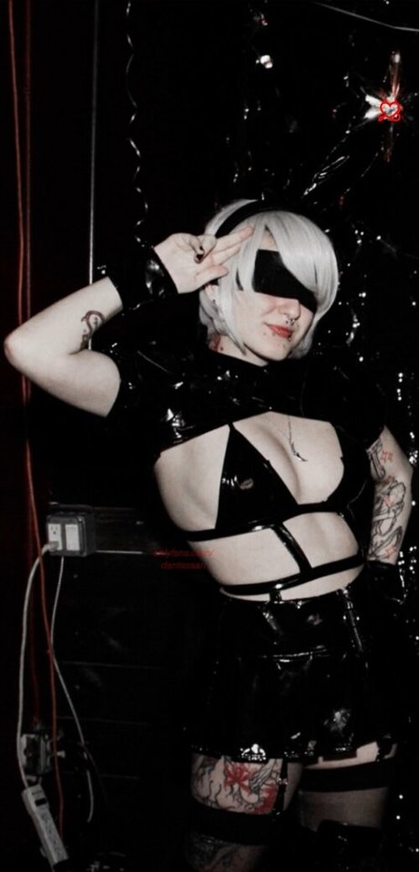 dantesaan nudes model pictures