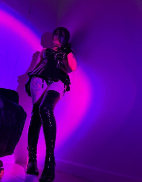 dantesaan pretty pornstar image