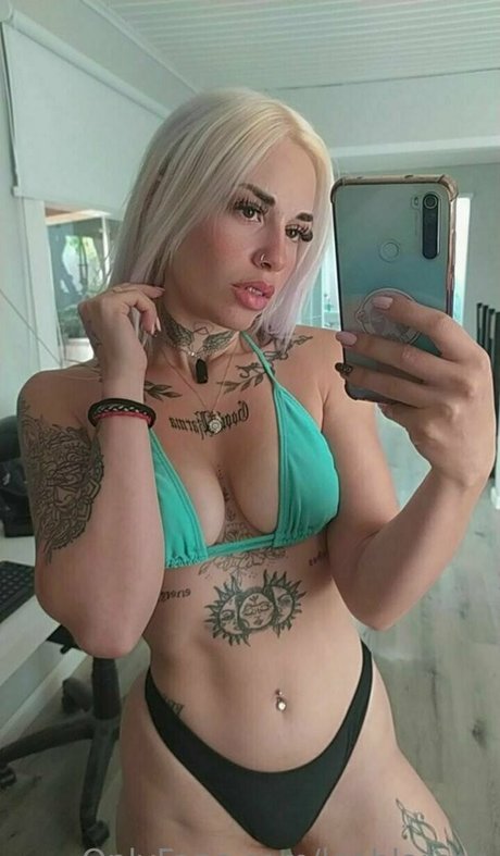 leahlarsen model top galleries