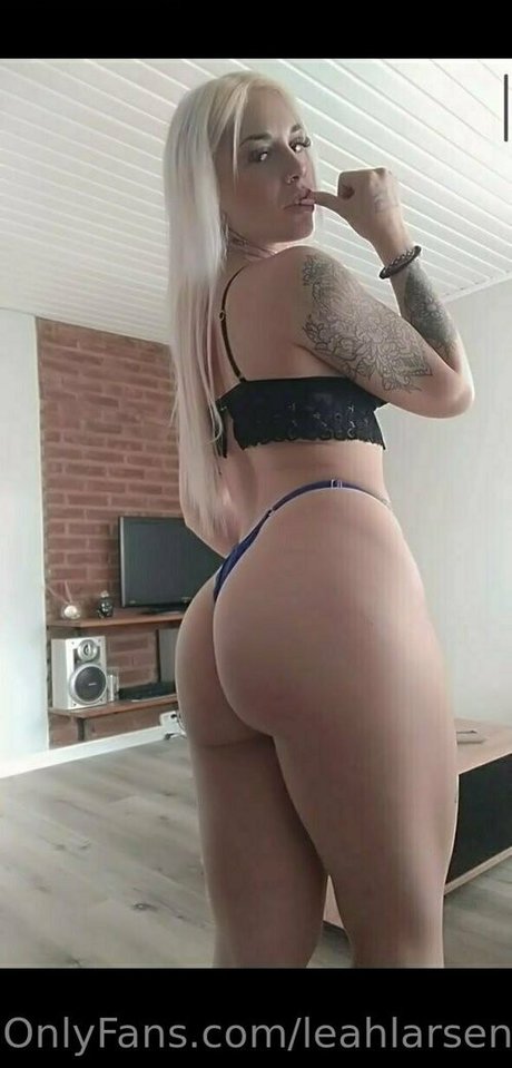 leahlarsen star adult photos
