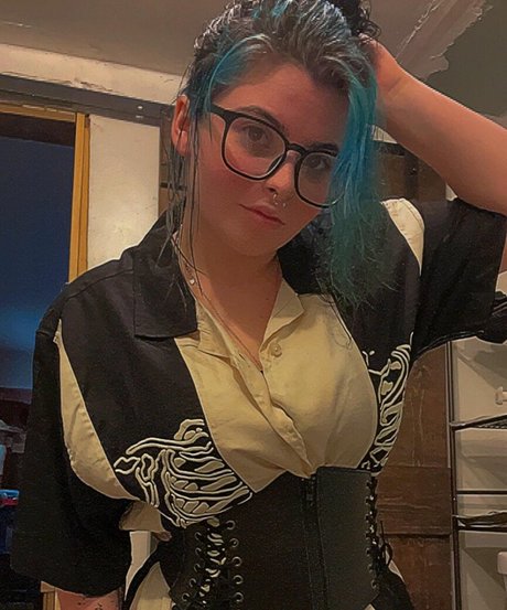 Littlemadds26 adult actress image