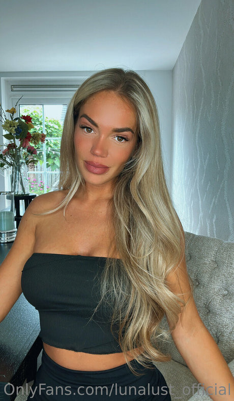 lunalust official pornstar naked images