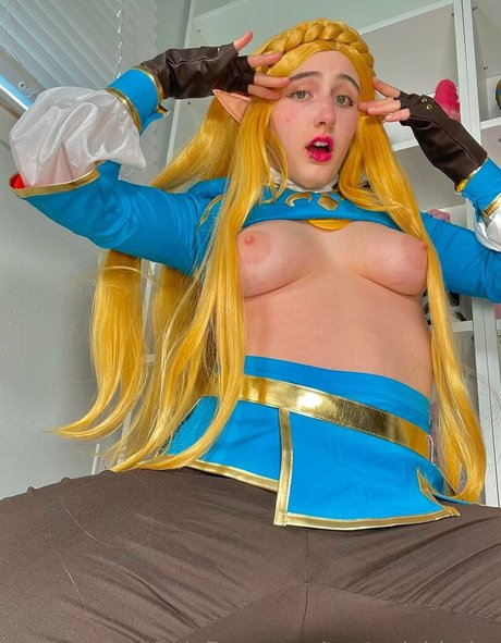 tentaclebimbo nude actress img