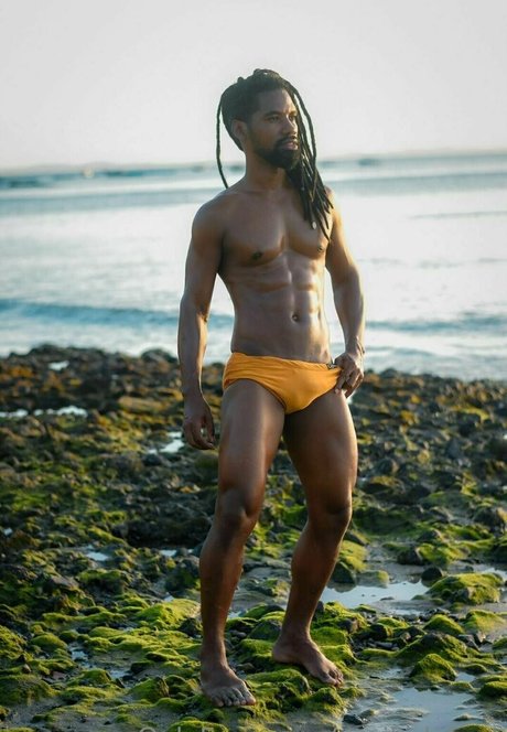 garihalefree model hot img