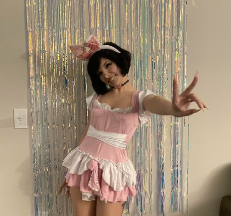 yourluvrgrl hot star image