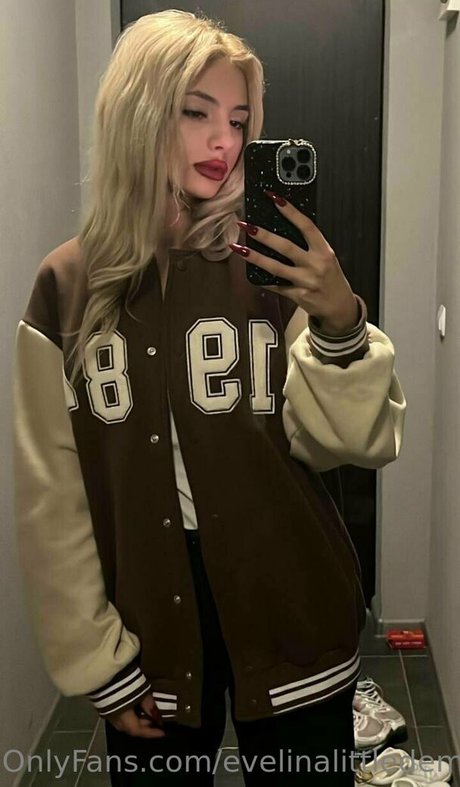 evelinalittledemon star pretty pictures