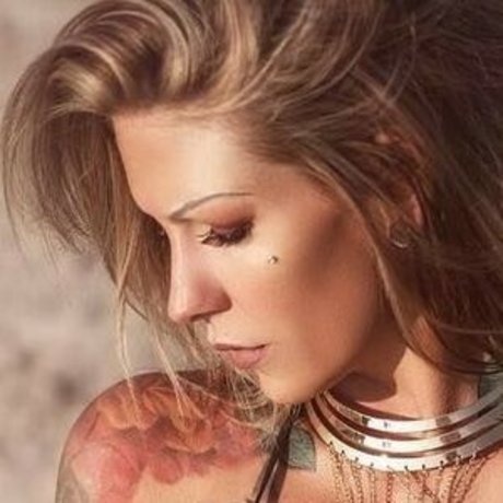 Jordan Night beautiful model gallery