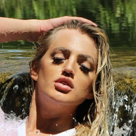 theeveemarie hd model img