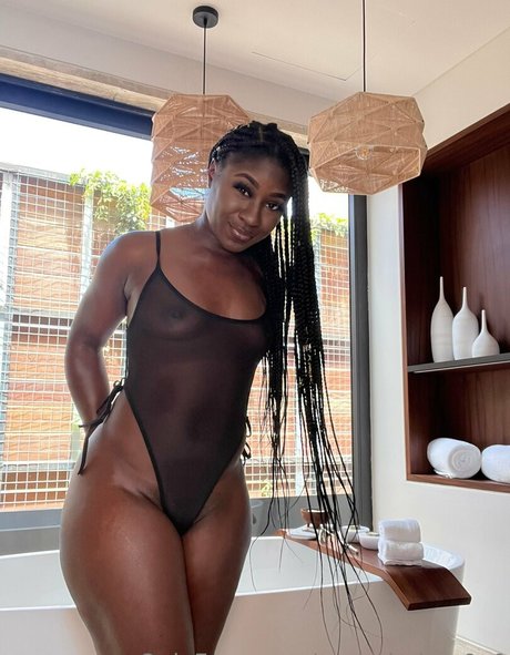 sashababyx0x0 pornographic actress picture