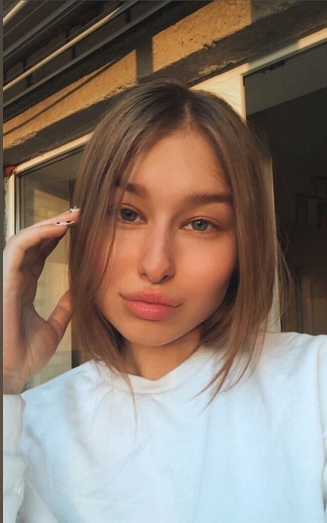 elllleeee star xxx picture