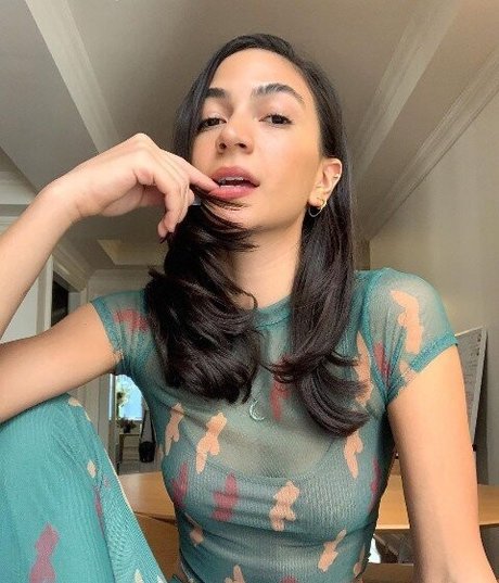 Natalee Linez pornstar beautiful image