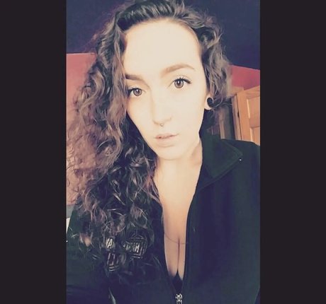 etidsteaz29 hot pornstar gallery