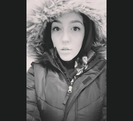 etidsteaz29 nudes pornstar image