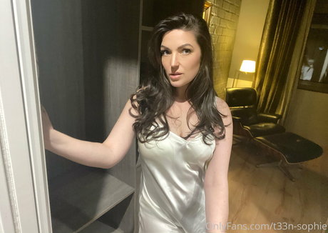 gfe sophie beautiful pornstar photos