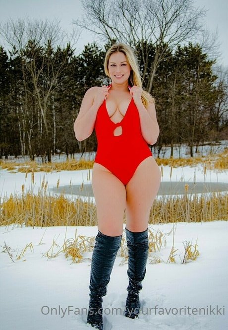 Nikki Baker star porn photo