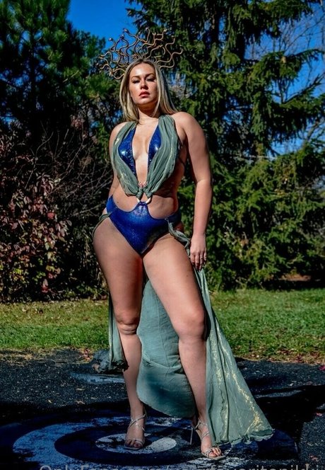 Nikki Baker pornstar perfect archive