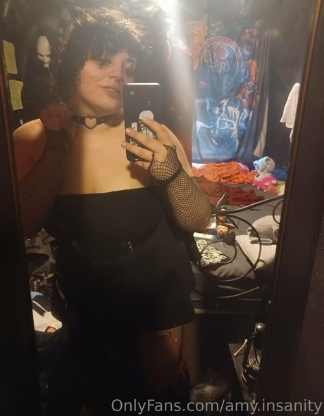 amy insanity high quality star pics