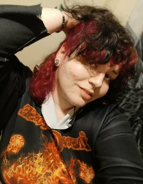 amy insanity Profile pic