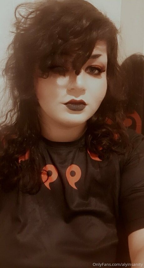 amy insanity pornstar adult pictures