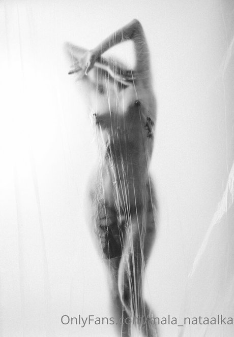 mala nataalka free actress galleries