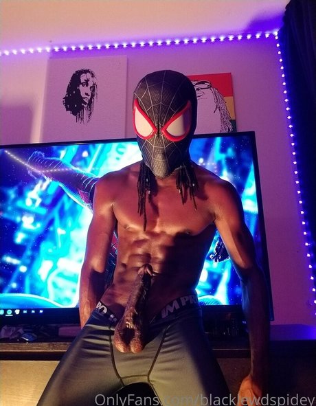 blacklewdspidey best model images
