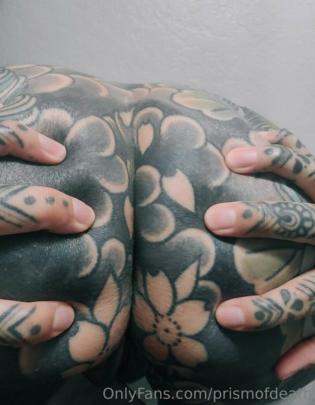 prismofdeath perfect model pic