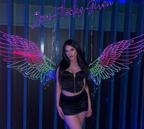 Tamara Rose Zidan star sexy picture