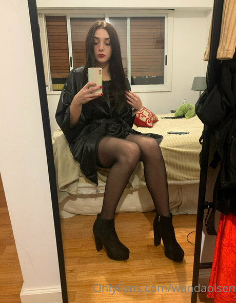 wandaolsen sex model image