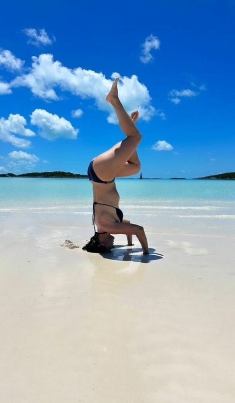 Guilhermina Guinle high quality model archive