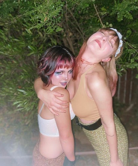 Paris Sun hd actress img